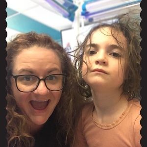 Meet your Posher, Carrie